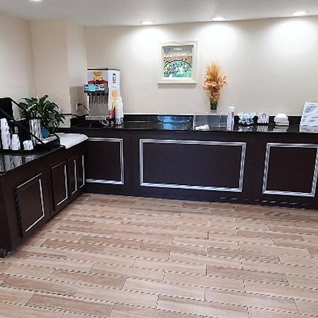 Red Roof Inn & Suites Rome Buitenkant foto