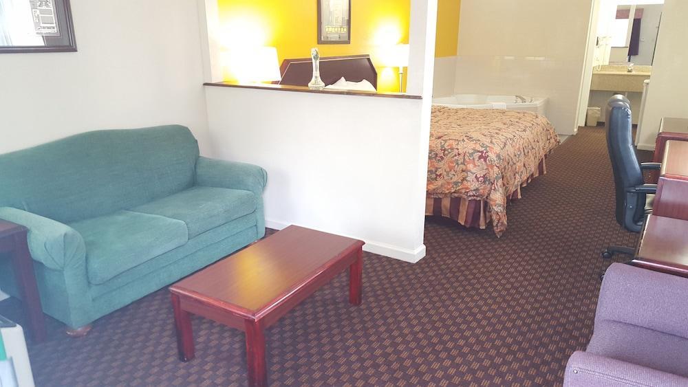 Red Roof Inn & Suites Rome Buitenkant foto